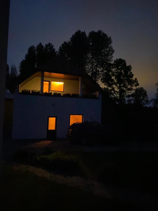 Kri House *